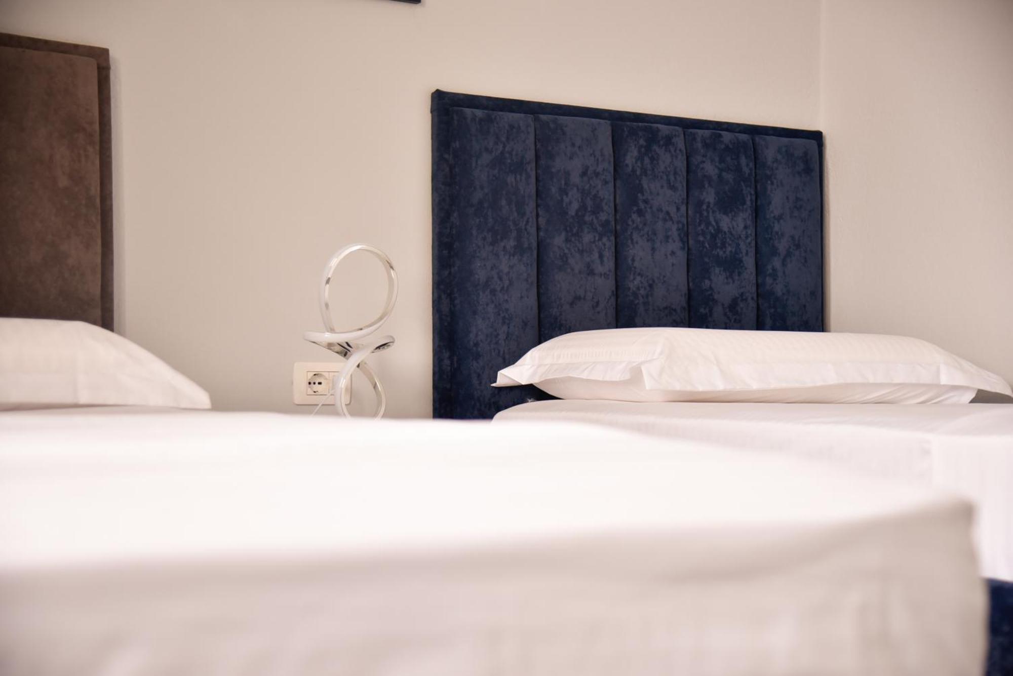 City Center Inn Shkoder Luaran gambar