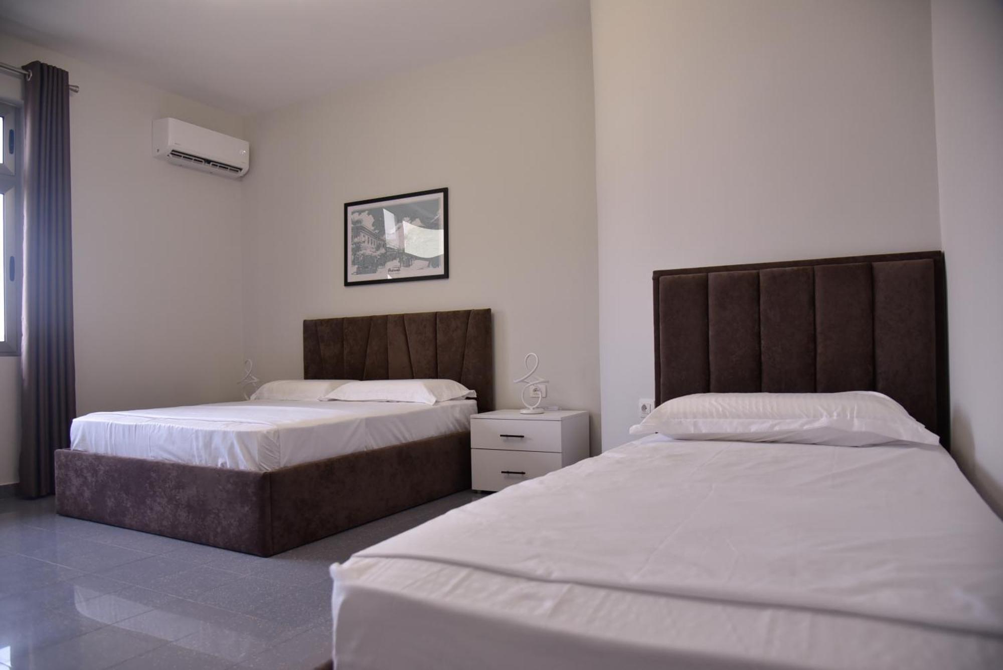 City Center Inn Shkoder Luaran gambar