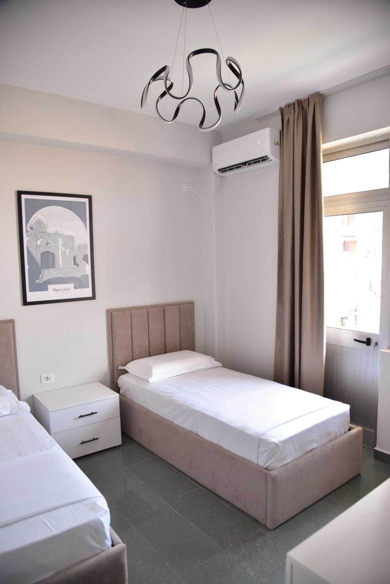 City Center Inn Shkoder Luaran gambar